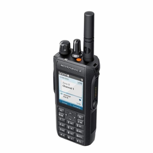 MOTOROLA Portatif radio UHF numérique R7 FKP Capable avec afficheur et clavier